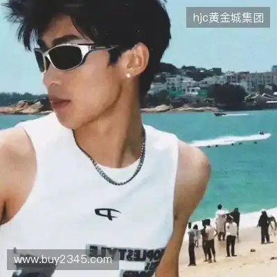 卢鸣革